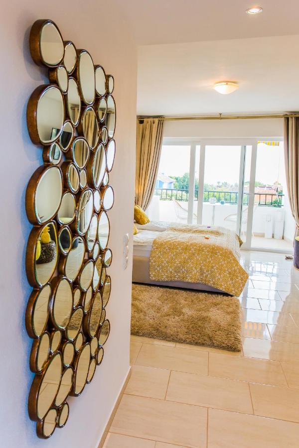 Suite Bora Bora Marbella Buitenkant foto