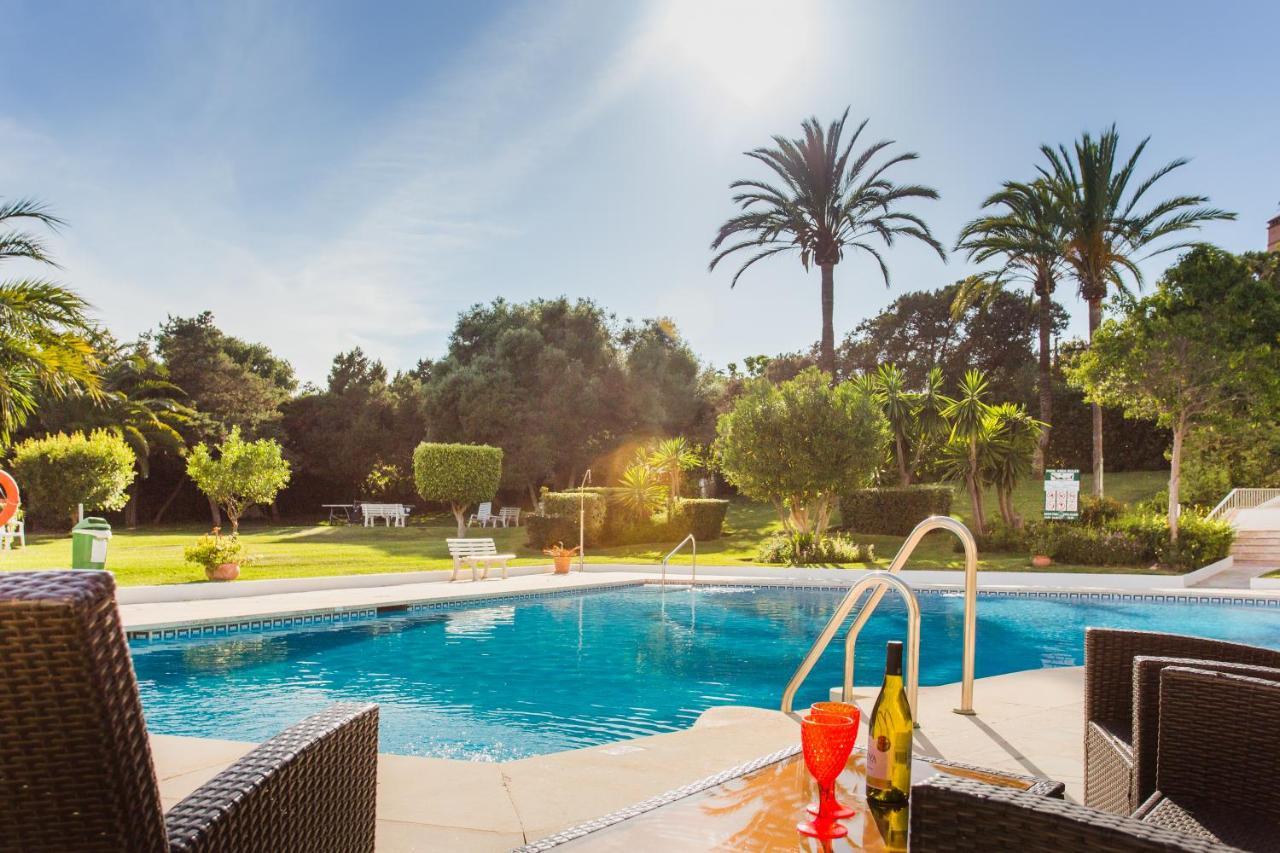 Suite Bora Bora Marbella Buitenkant foto