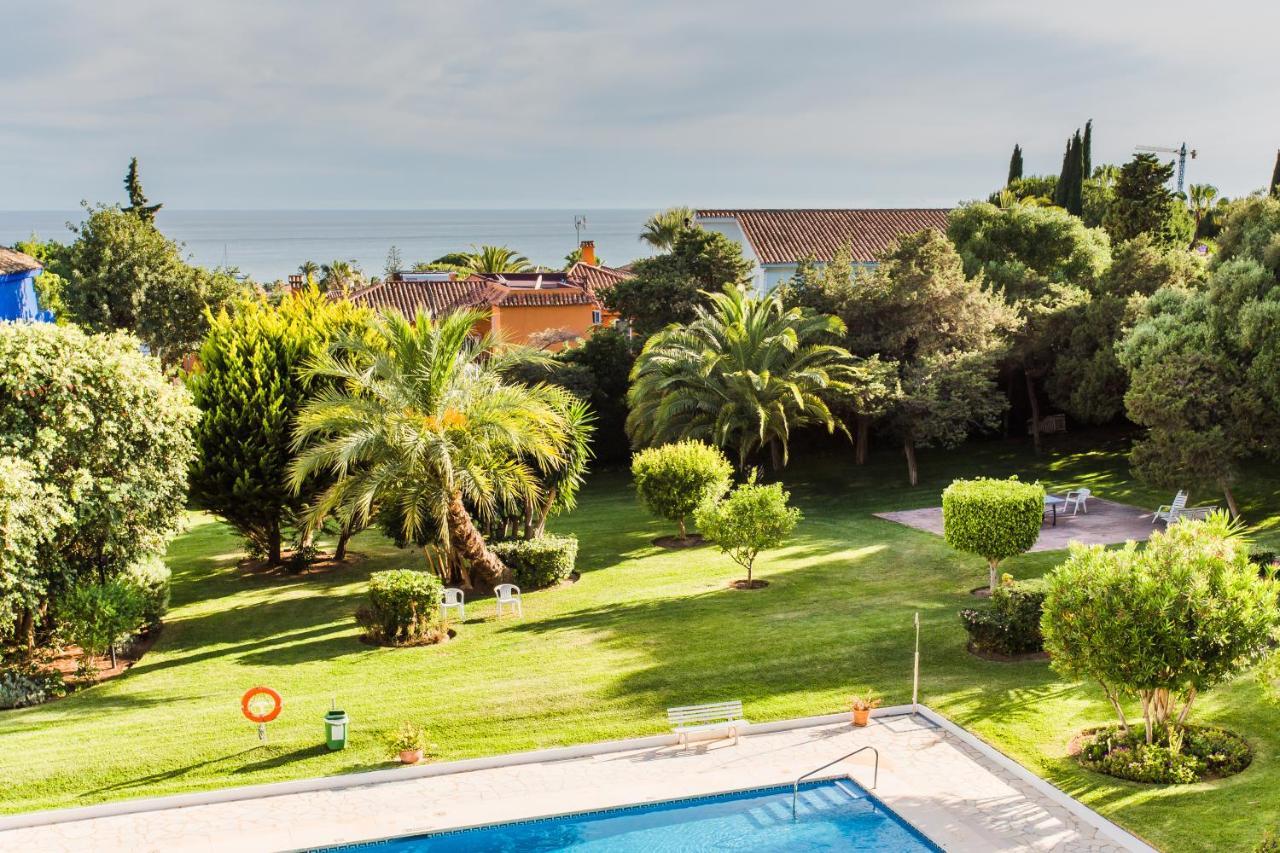 Suite Bora Bora Marbella Buitenkant foto