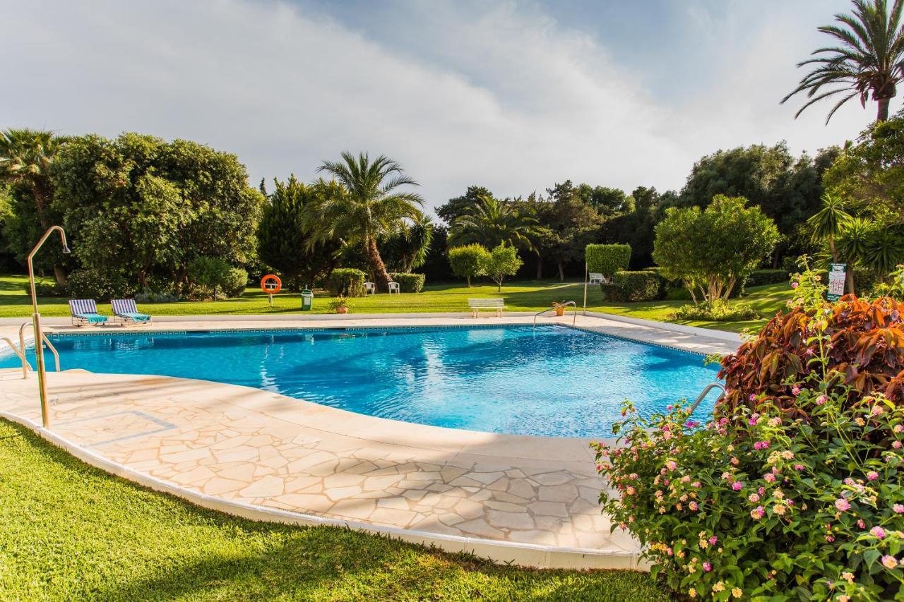 Suite Bora Bora Marbella Buitenkant foto