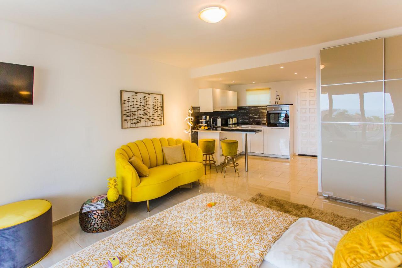 Suite Bora Bora Marbella Buitenkant foto
